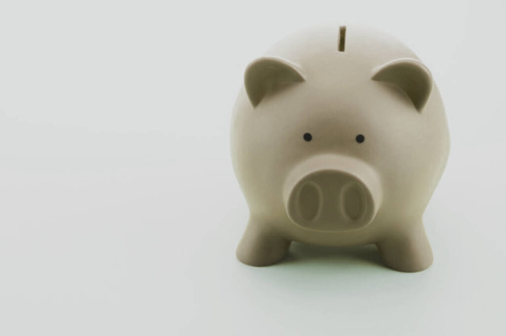 Get a piggy bank phone app for easy savings